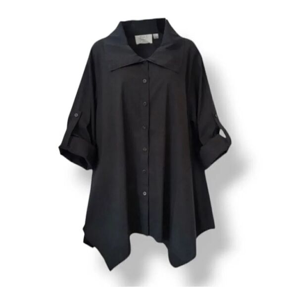 INAE Collection Handkerchief Hem Button Down Roll Tab Sleeve Tunic Top in Black - Picture 1 of 10